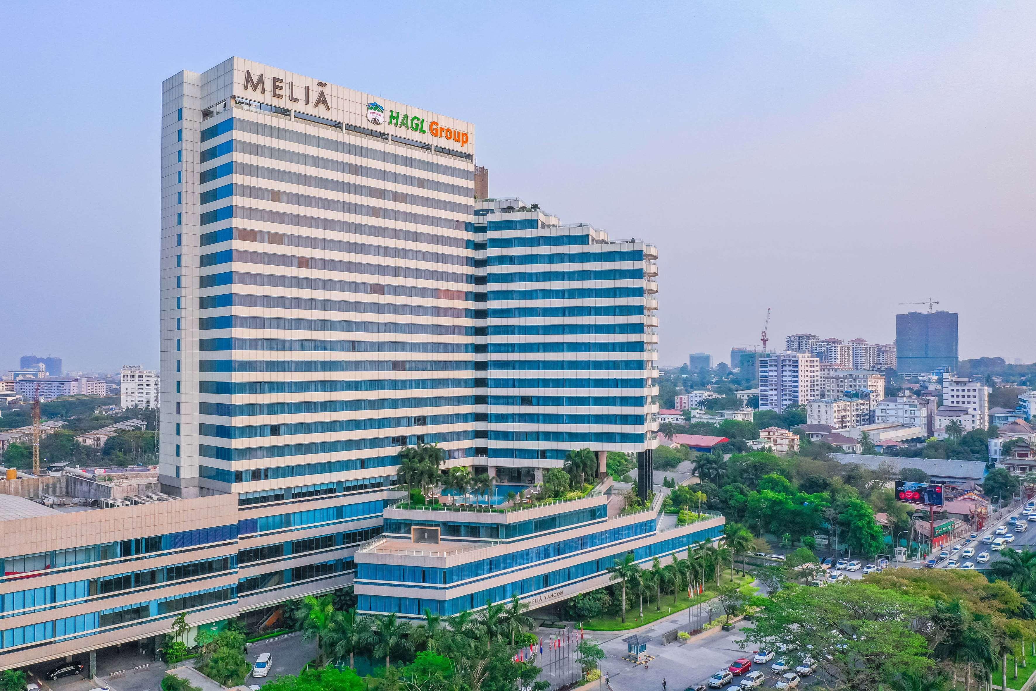 Melia Yangon Hotel Exterior photo