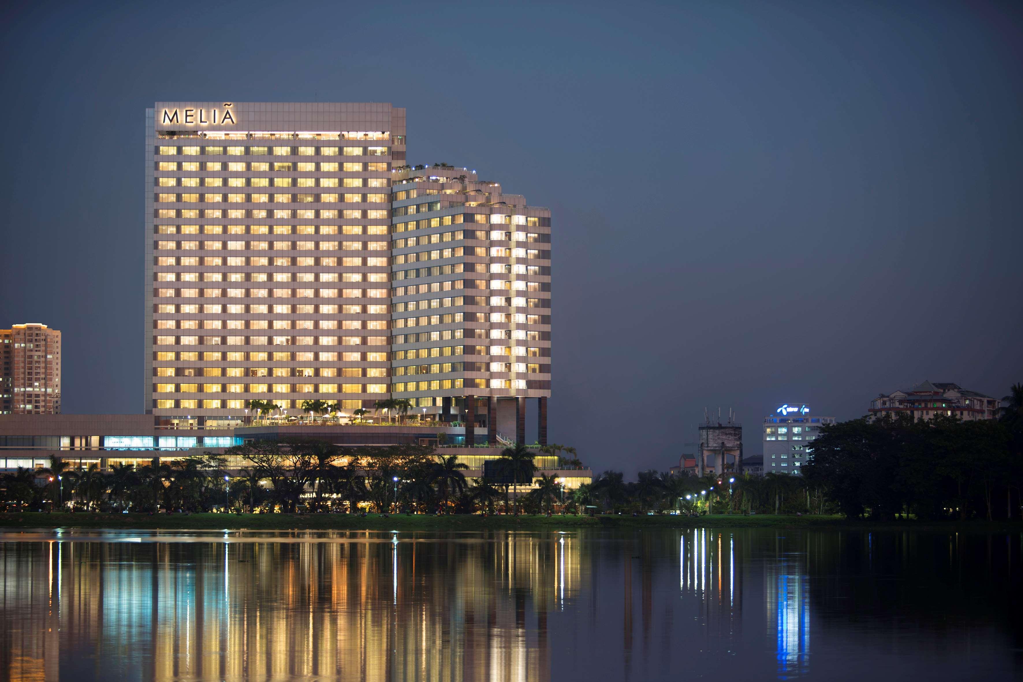Melia Yangon Hotel Exterior photo
