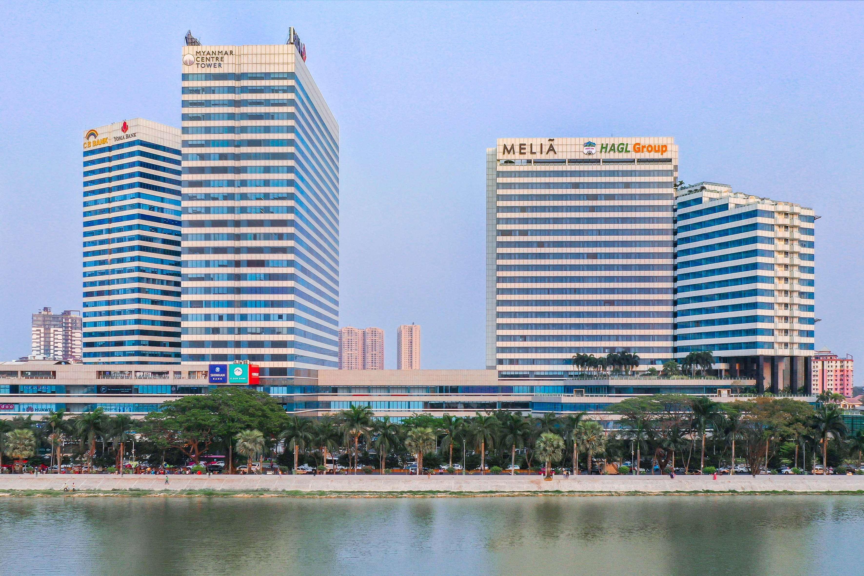 Melia Yangon Hotel Exterior photo